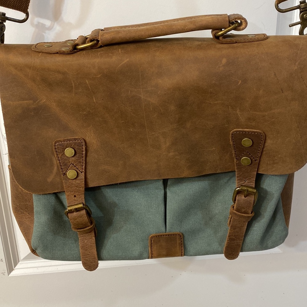 Bag - Picture 2 of 6